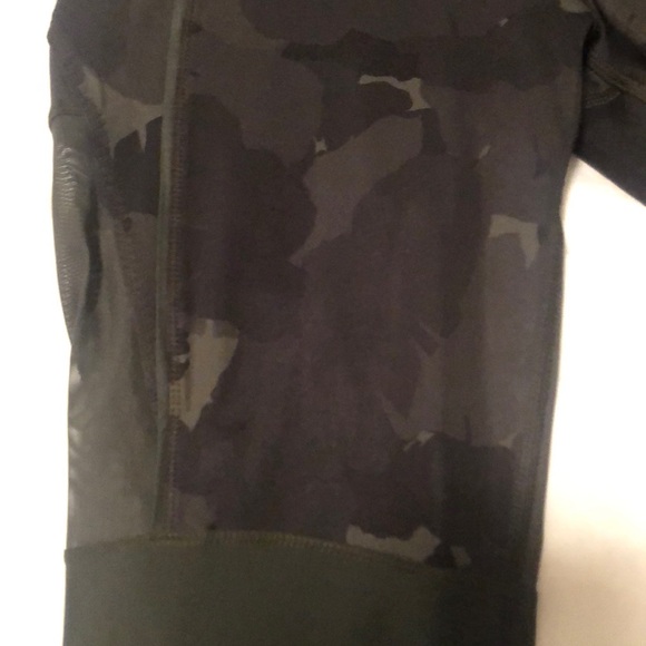 Lululemon leggings - Picture 2 of 3